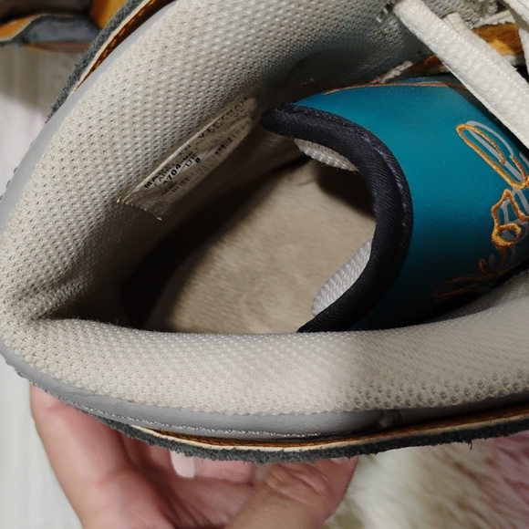 Nike Oncore Vintage Hi Top Shoes 2009 Sz.9 (X-102 CRATE) - Picture 14 of 15